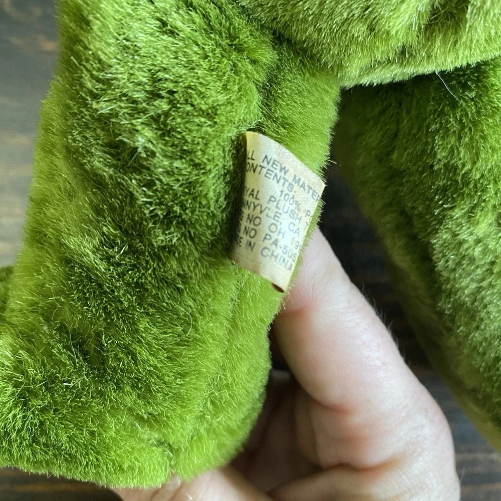 Vintage Royal Plush Green Frog Stuffed Animal # 86302‎ Red Checkered Bow Tags